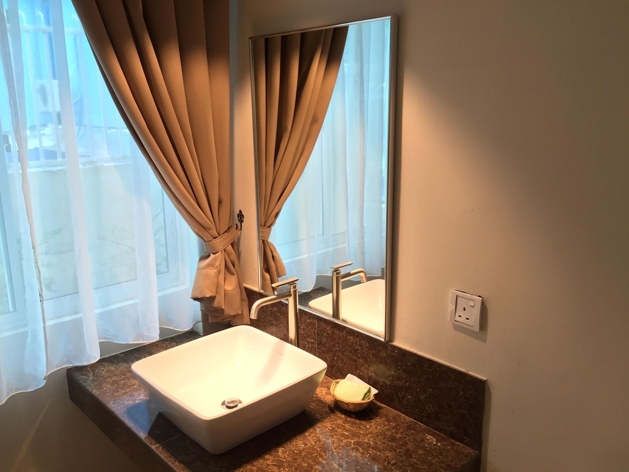 Hotel Asia Kuah Bagian luar foto