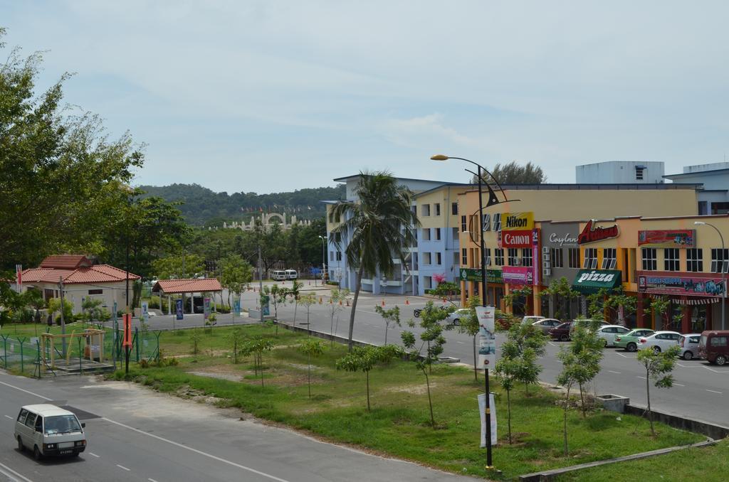 Hotel Asia Kuah Bagian luar foto