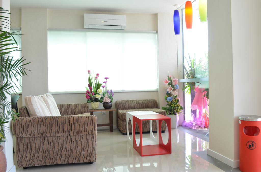 Hotel Asia Kuah Bagian luar foto